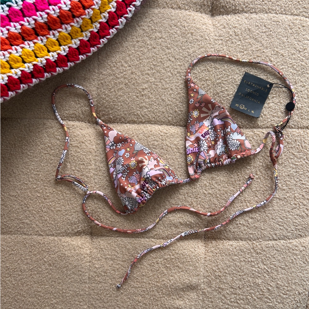 SKATIE ASHBURY NWT SMALL BIKINI TOP